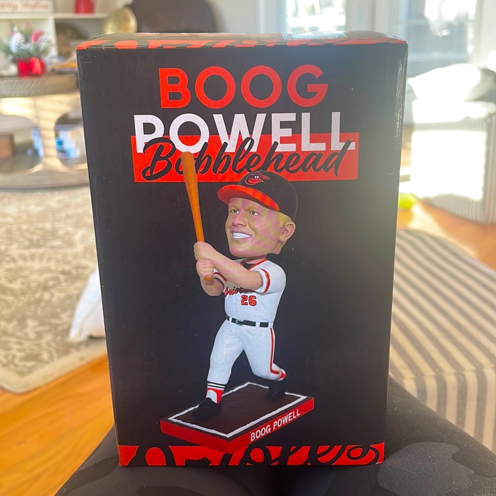 boot powell bobble head